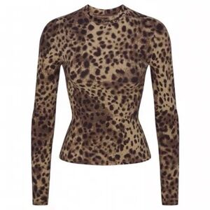 Leopard Print Long Sleeve Top